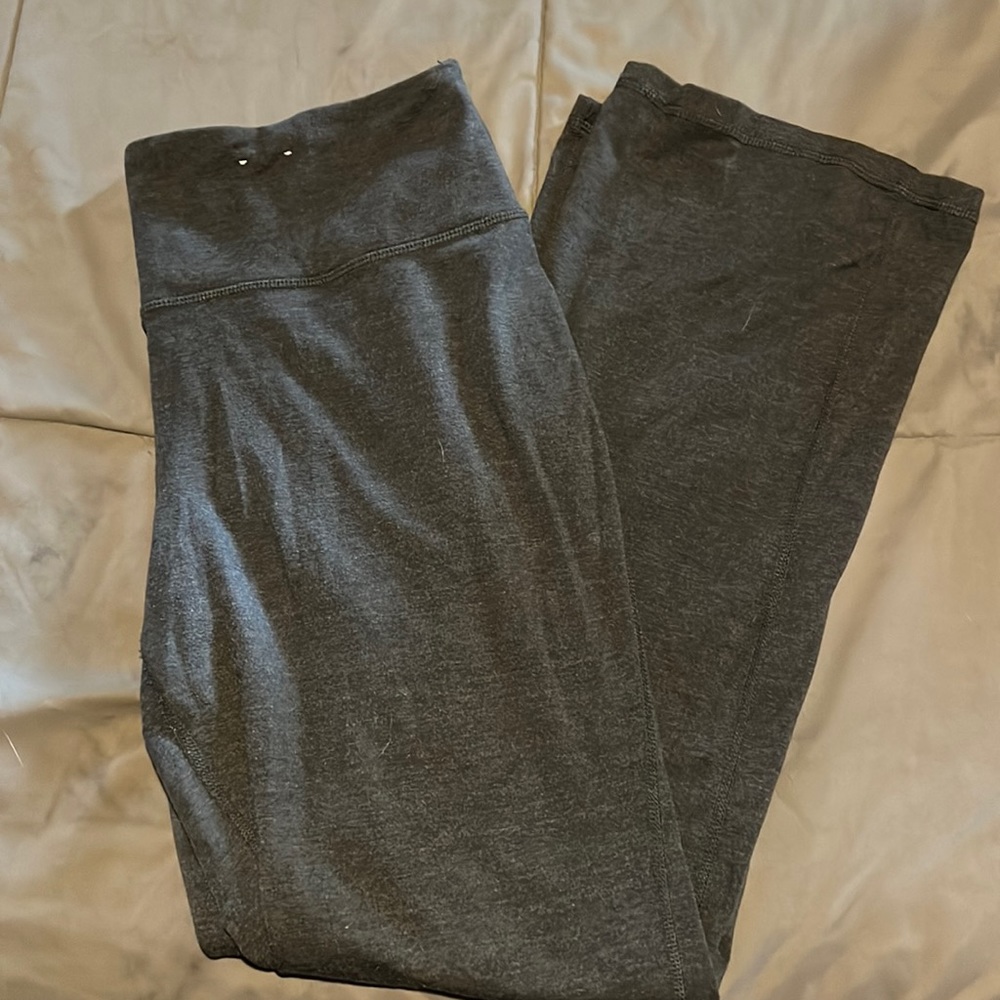Bootcut yoga pants